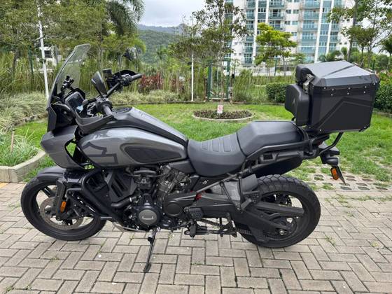 HARLEY-DAVIDSON PAN AMERICA 1250 S 